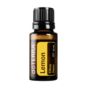 Flasche mit ätherischem Zitronenöl von doTERRA.