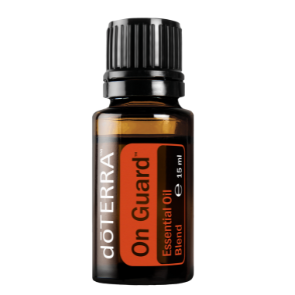 Braune Flasche mit schwarzem Deckel, beschriftet mit "On Guard" von doTERRA.